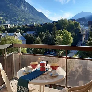 Appartement Sweet With Direct Access To Skiing, Briançon